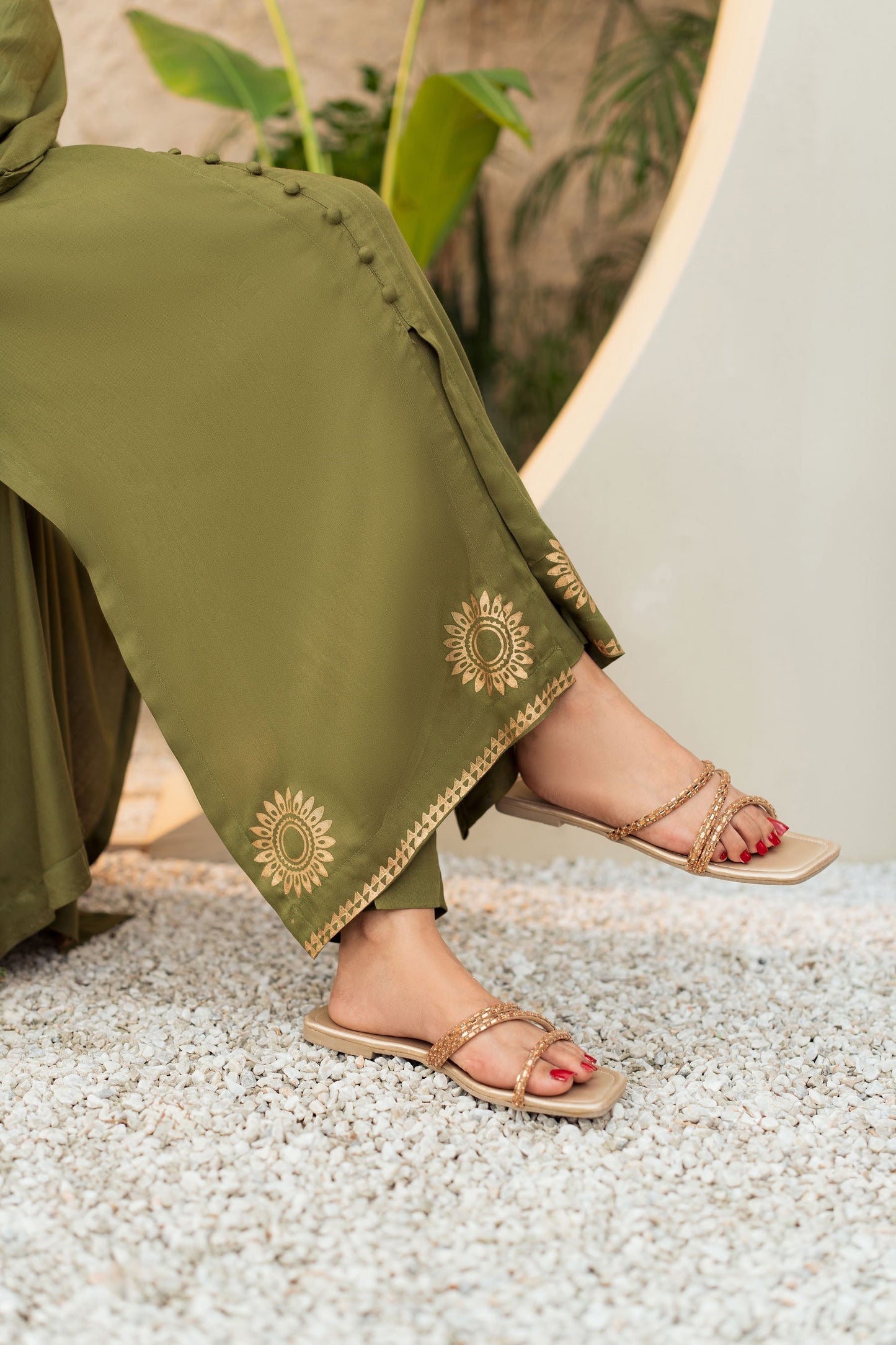 Olive Grace Hand-Embroidered Kurta Set with Shawl