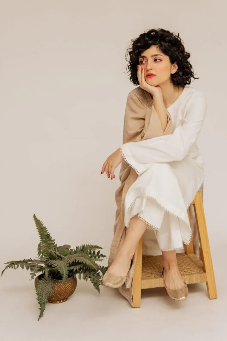 Ivory Essence Handcrafted Kurta Set with Beige Shawl