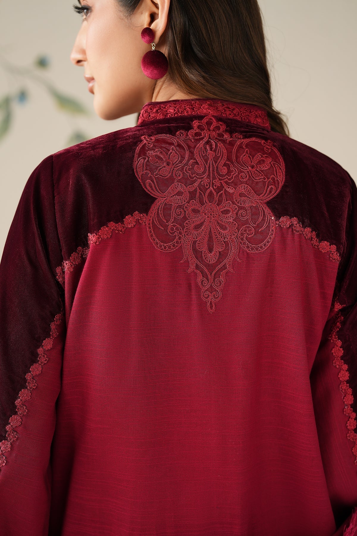 Crimson Grace Embroidered Suit Set with Shawl