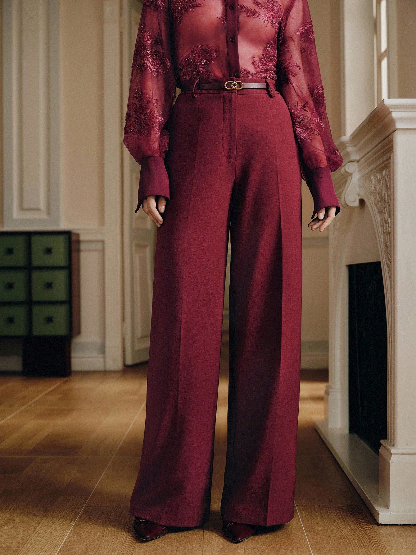 High-Waist Burgundy Wide-Leg Trousers with Sleek Belt