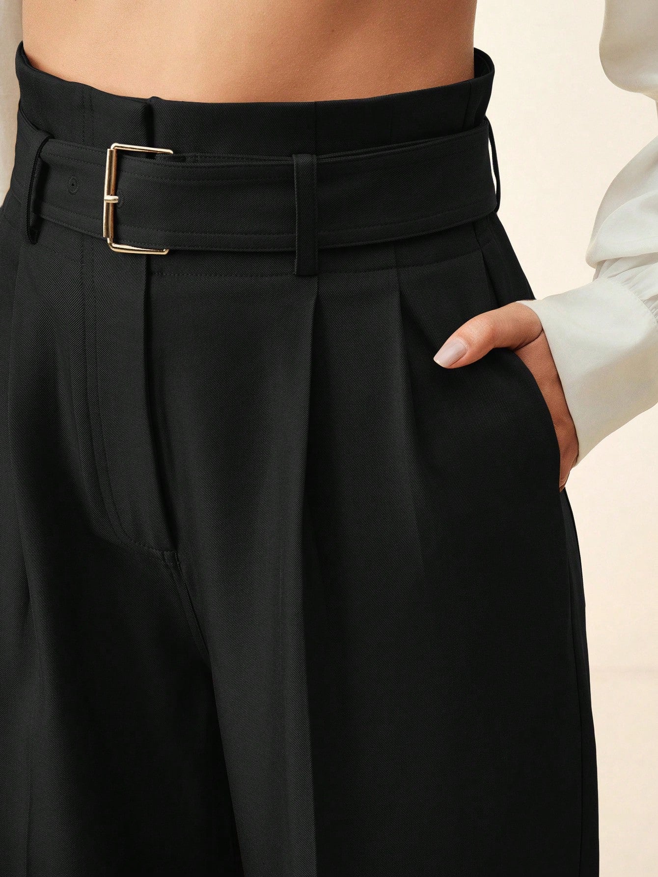 High-Waist Black Wide-Leg Trousers With Belt