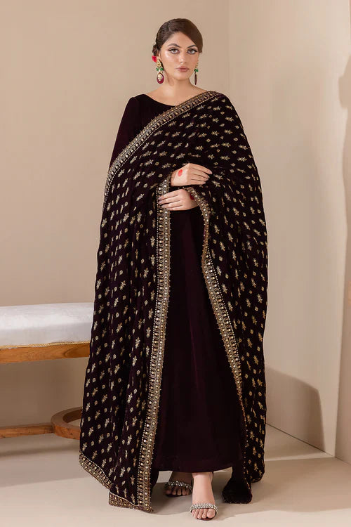 Noir Royale Velvet Embroidered Kurta Set with Gilded Shawl