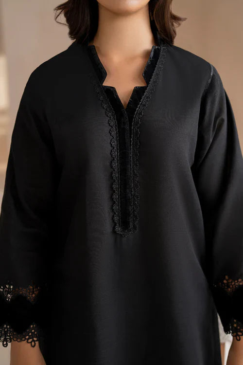 Noir Grace Black Cotton Kurta Set with Lace Detailing