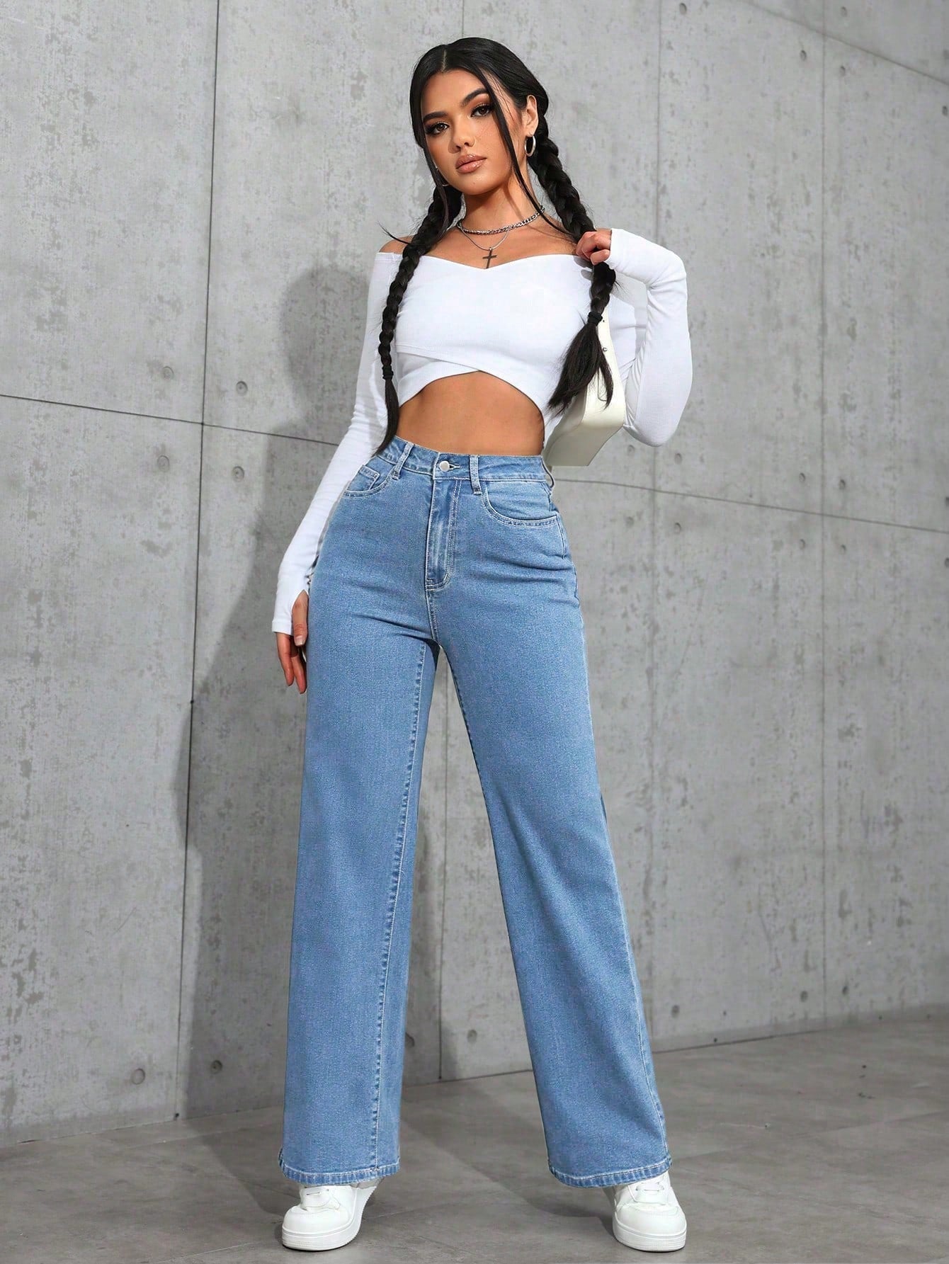 High-Waist Light Blue Wide-Leg Jeans for Women – Casual Everyday Fit