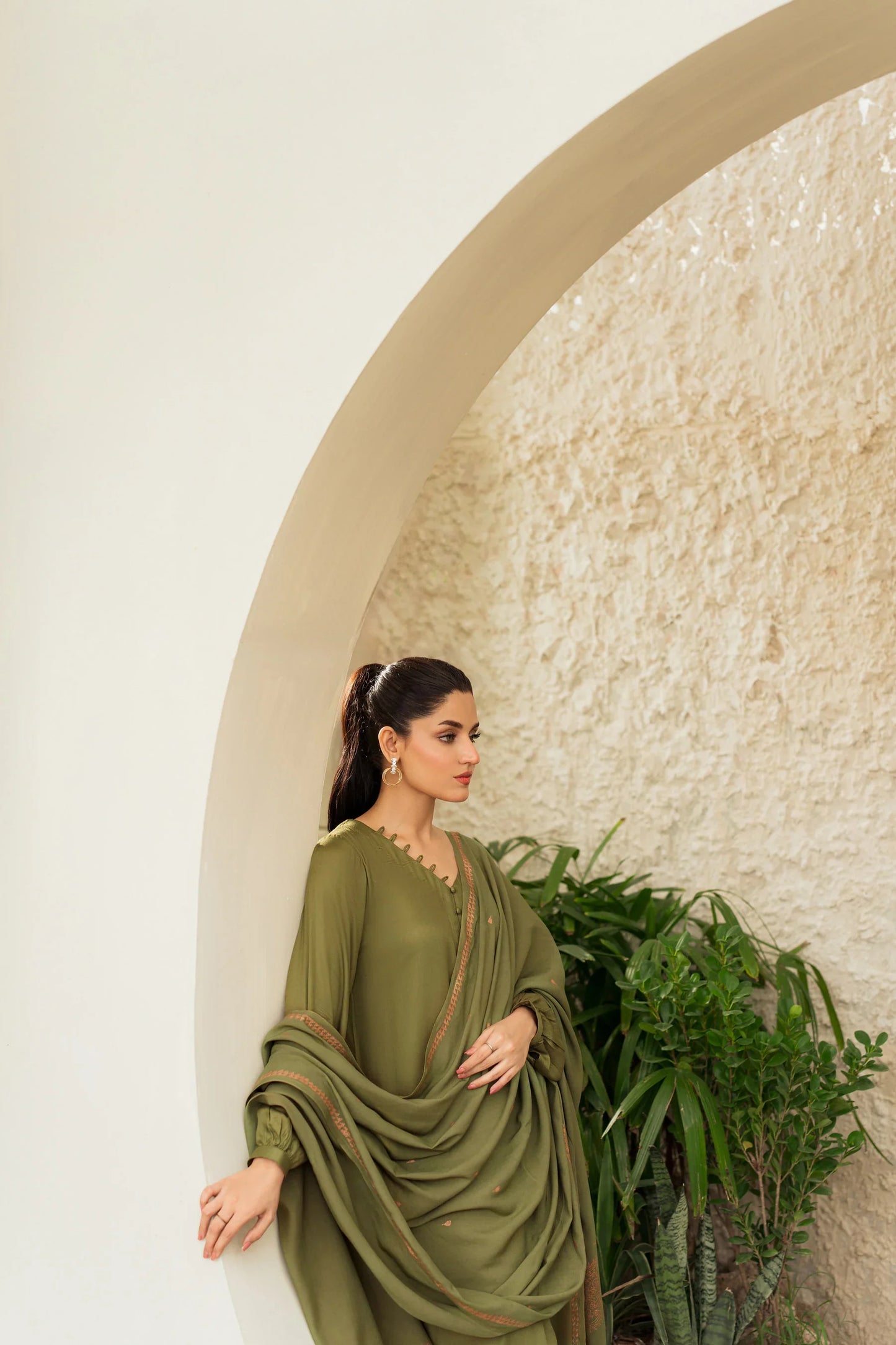 Olive Grace Hand-Embroidered Kurta Set with Shawl