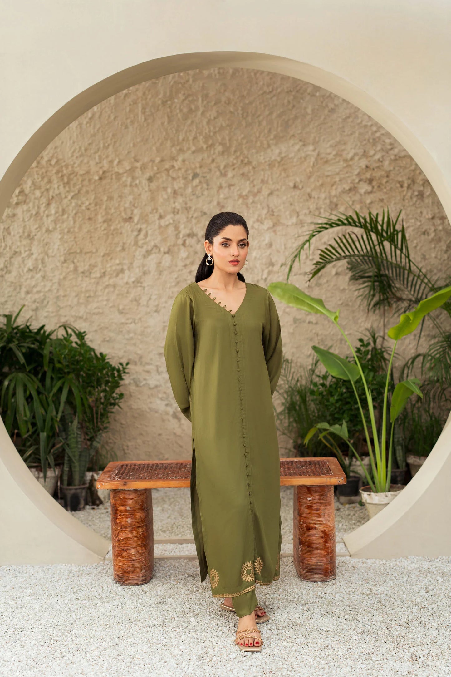Olive Grace Hand-Embroidered Kurta Set with Shawl