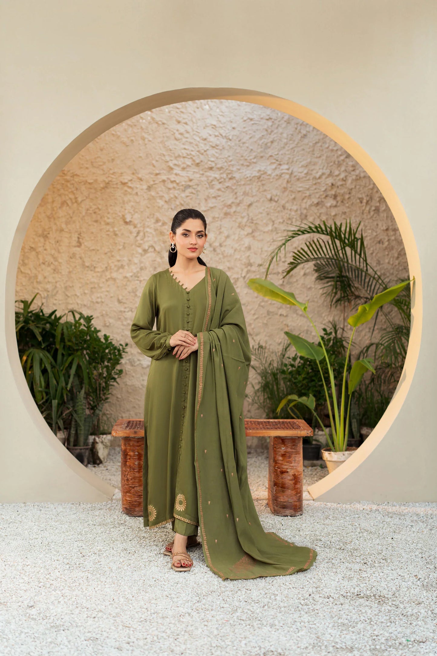 Olive Grace Hand-Embroidered Kurta Set with Shawl