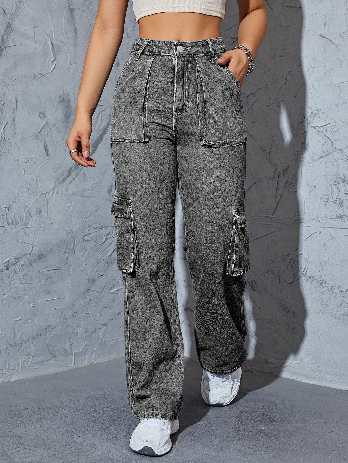 High-Waist Grey Cargo Straight-Leg Denim Jeans for Women