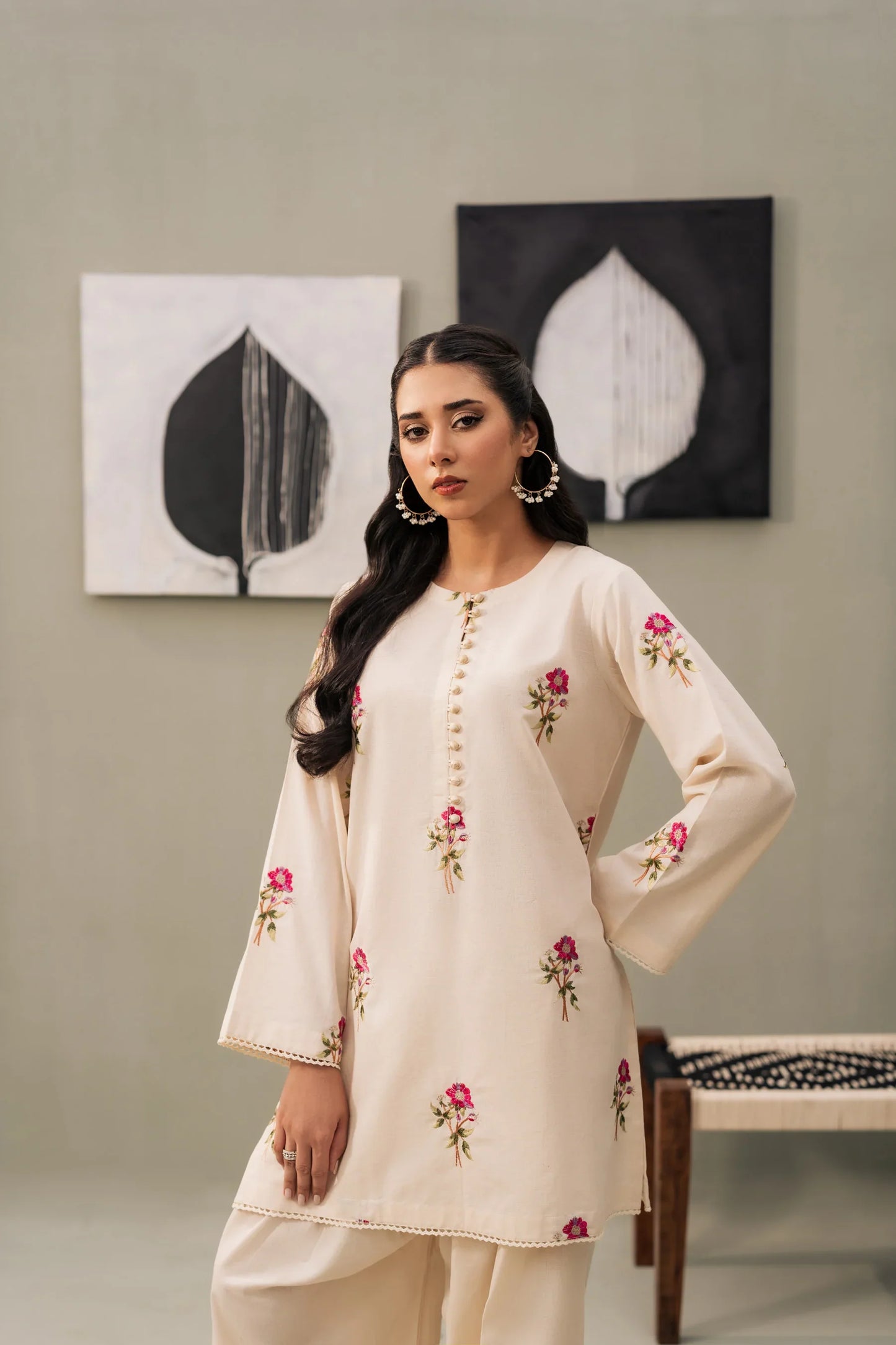 Ivory Rouge Floral Embroidered Kurta Set with Maroon Shawl