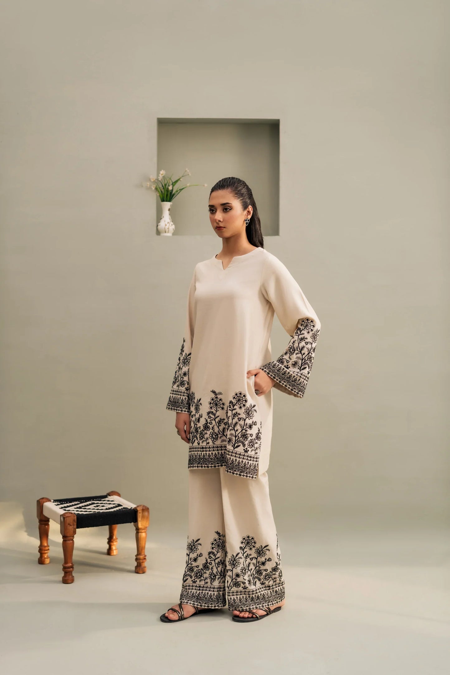Ivory Noir Embroidered Kurta Set with Contrasting Black Shawl
