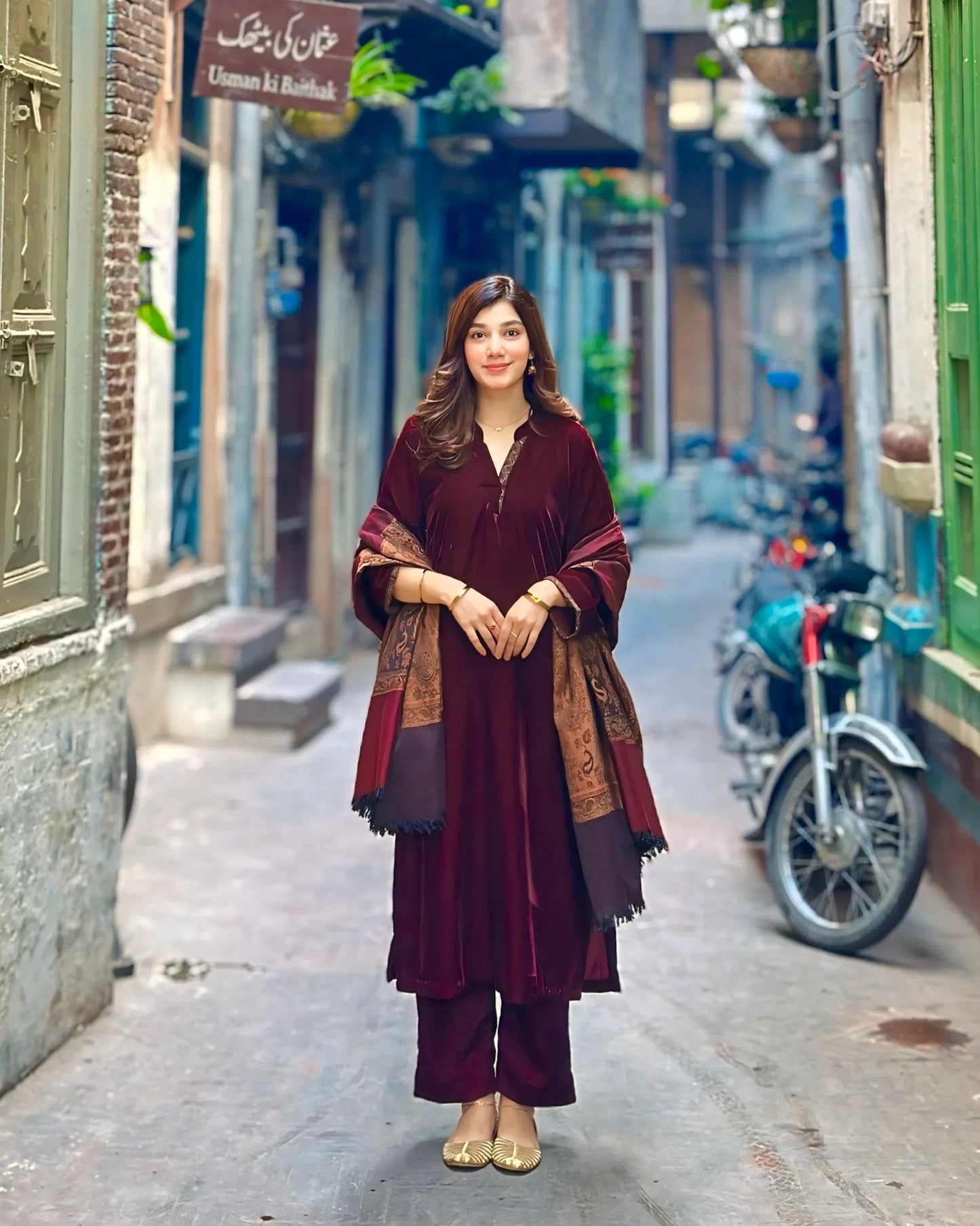 Velvet Reverie Maroon Suit Set with Kashmiri Shawl