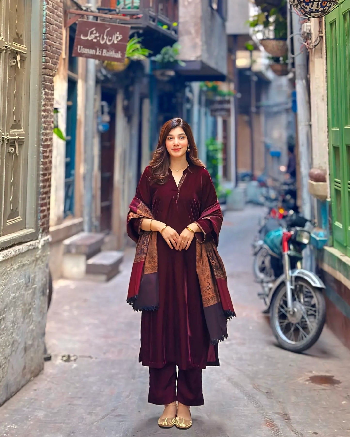 Velvet Reverie Maroon Suit Set with Kashmiri Shawl